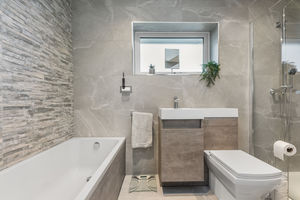 Photo 23- click for photo gallery